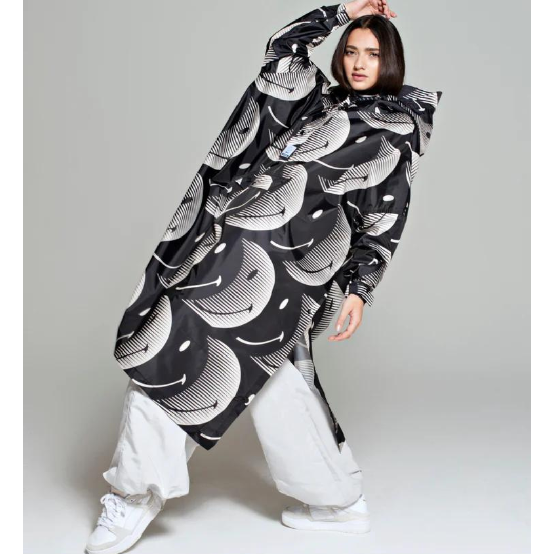 Rain Kiss Half Moon Smiley Rain Poncho In Black and Sand