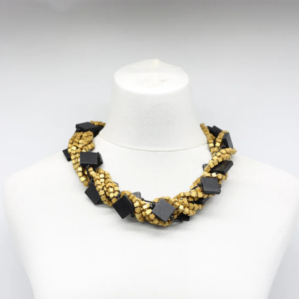 Jianhui Necklace Black Squares with Gold Square Beads