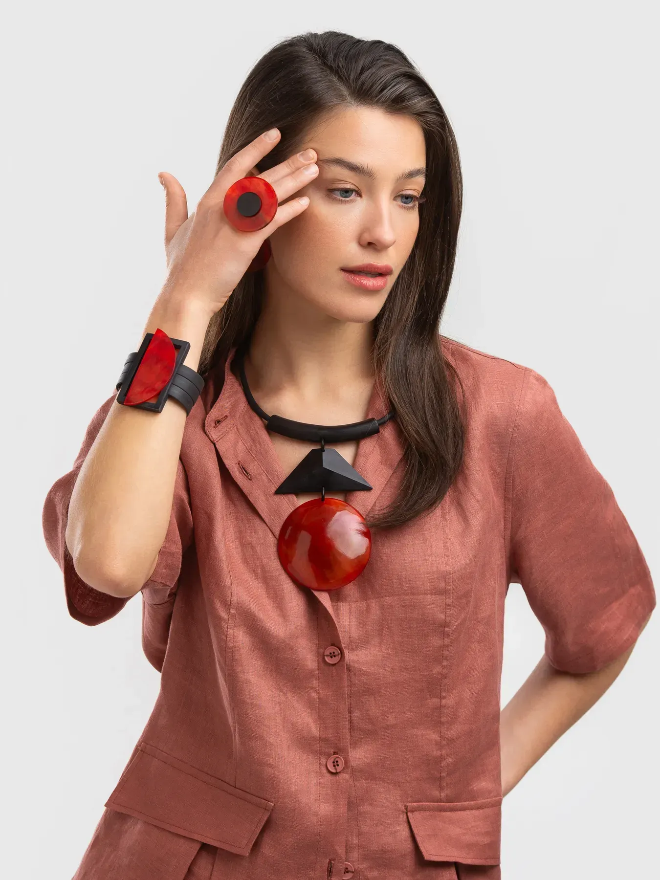 Indira Dyed Horn And Mango Wood Necklace In Orange And Black - Image 3