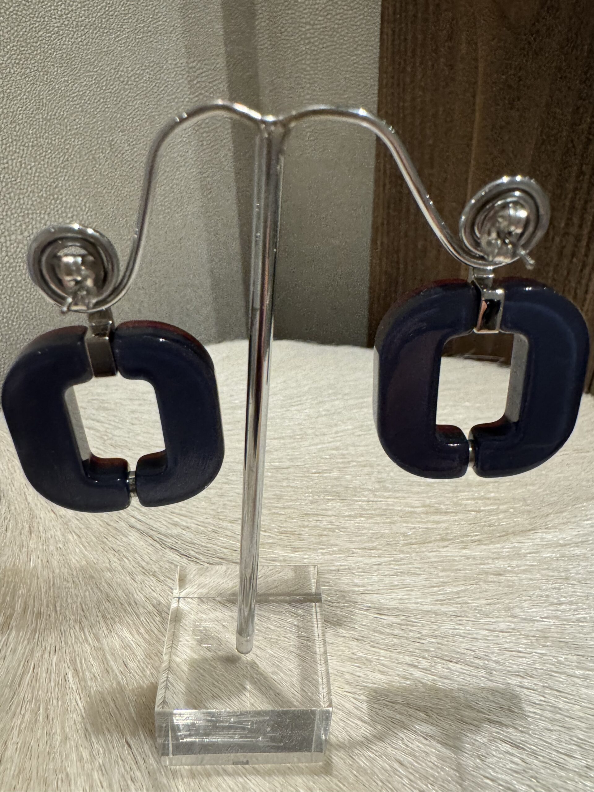 XAVIER-DEROME Medium Earrings Red - Image 2