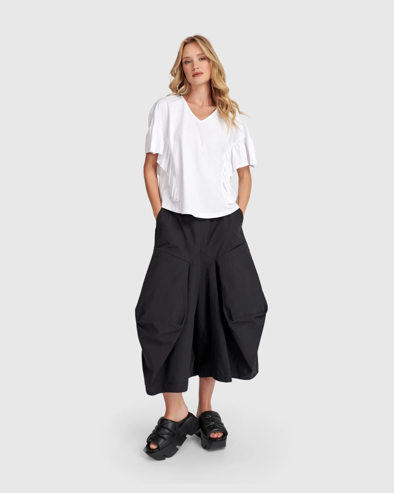 Alembika Wide Trouser In Black - Image 6