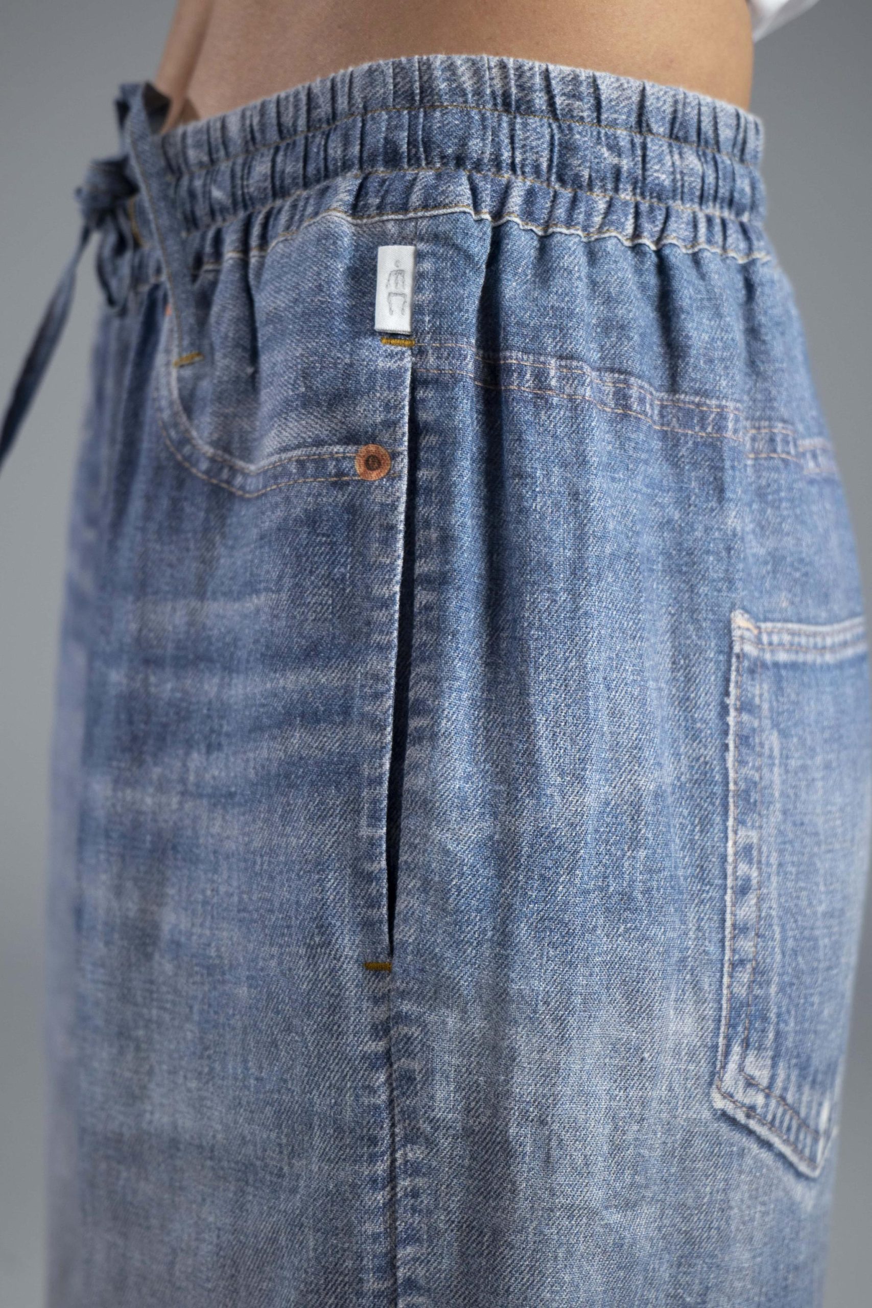 Clemente Rundu Up Linen Pants - Image 3